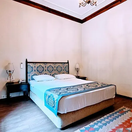 Otantik & Hotel Bursa