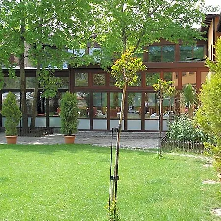 Otantik & Szálloda